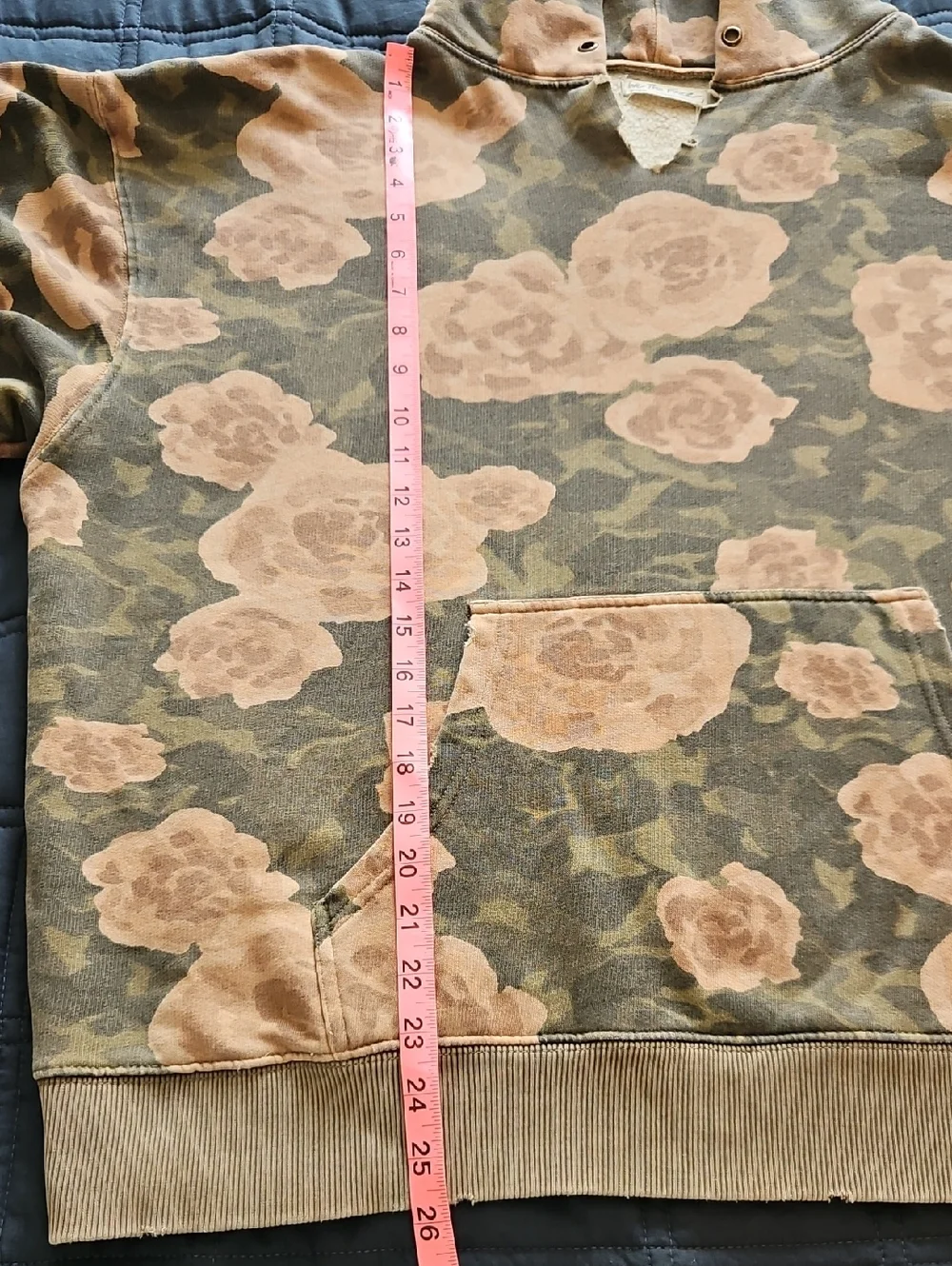 Free People We The Free “It’s A Vibe” Hoodie, M, Camoflauge, Floral, Oversized - Picture 9 of 10